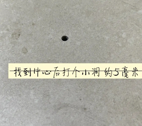 迎江瓷砖空鼓维修公司专业解答在瓷砖铺贴过程中，如果砂料搅拌不均匀，将会带来以下问题